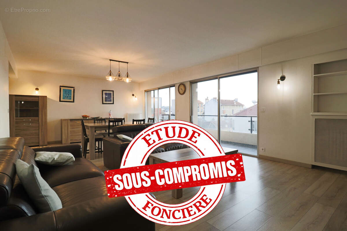 Appartement à LES PAVILLONS-SOUS-BOIS