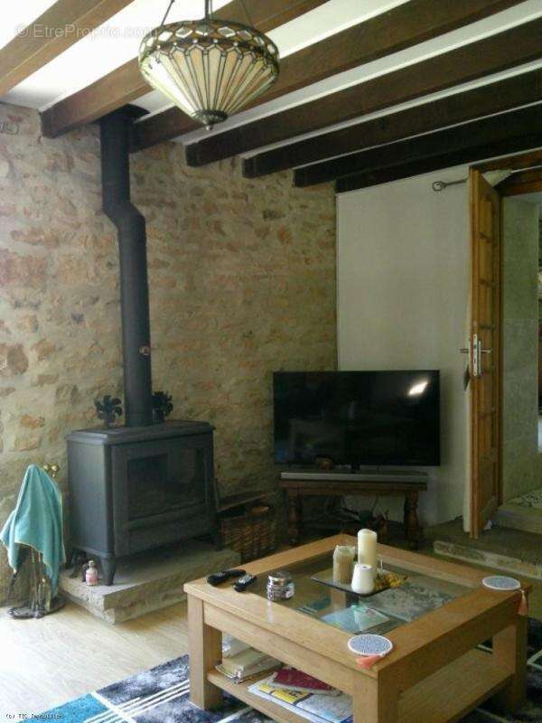 Maison à CHARROUX