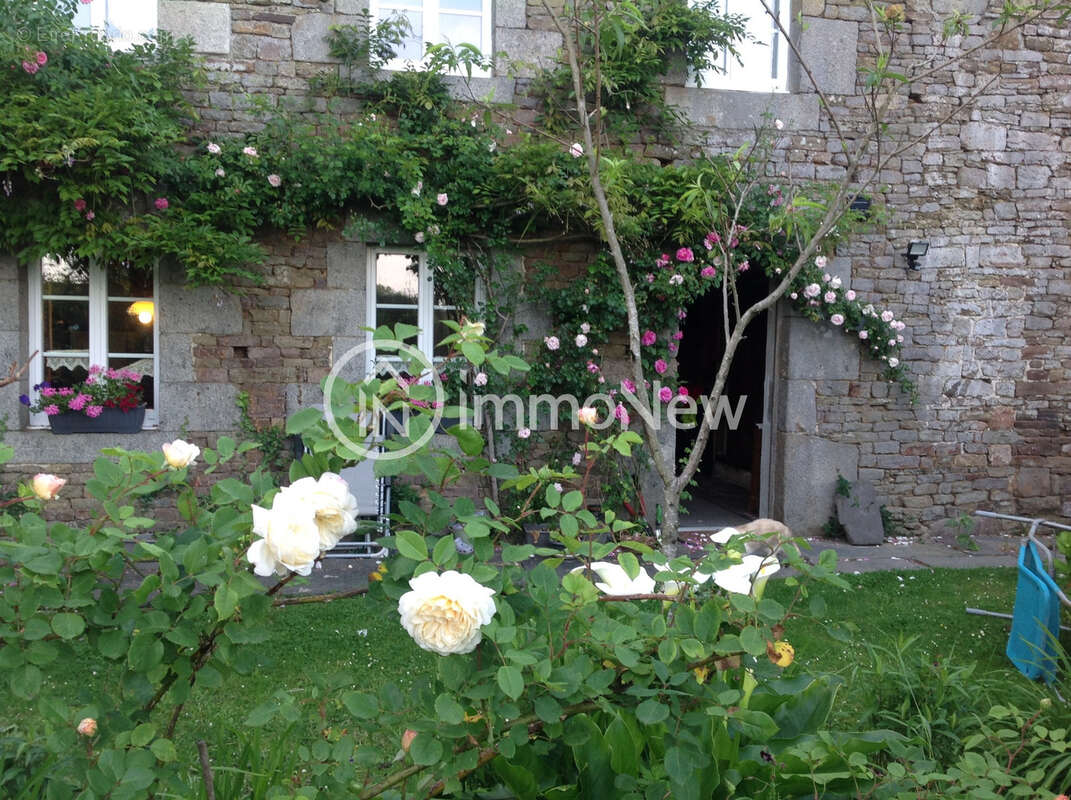 Maison à HOCQUIGNY