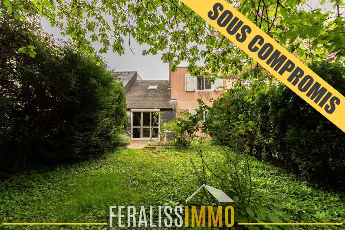 Maison à CERGY