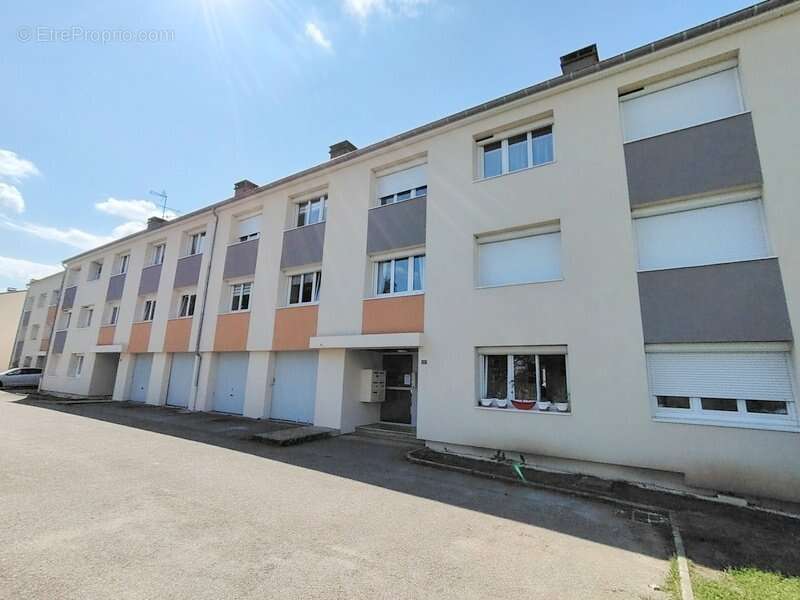 Appartement à SAINT-MARCEL