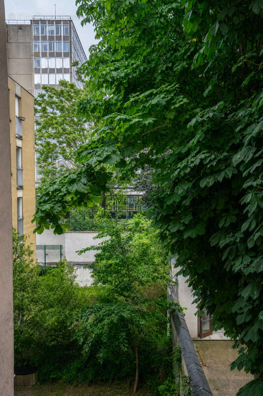 Appartement à PARIS-19E