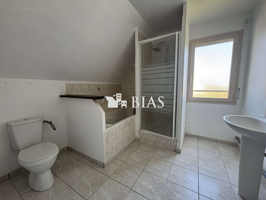 Maison à LE NEUBOURG