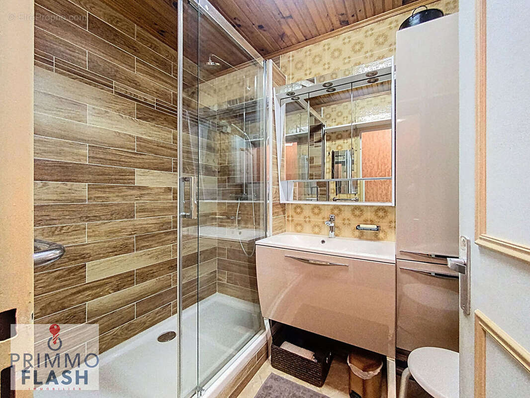 Appartement à AUBERVILLIERS