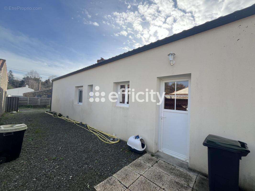 Maison à SAINTE-HERMINE