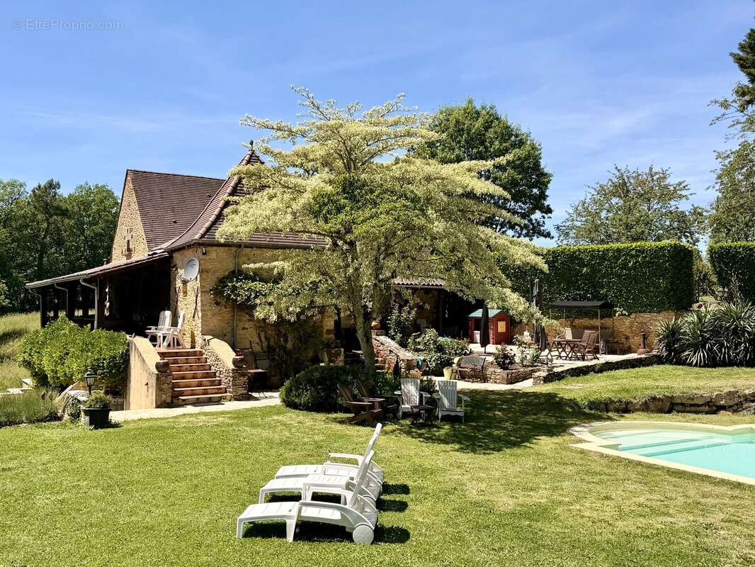 Maison à DOISSAT