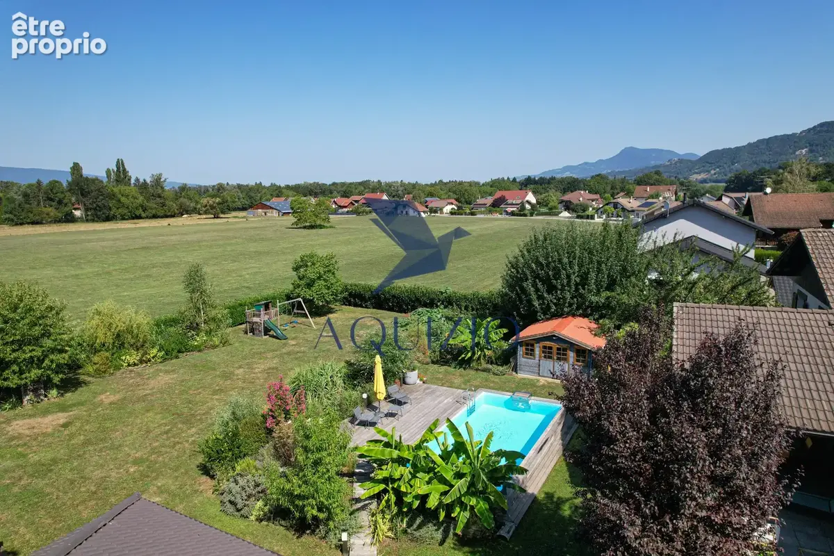Propriété familiale de 173 m2   Plus de 2 200 m2 de terrain plat, piscine et vue montagnes - photo 28