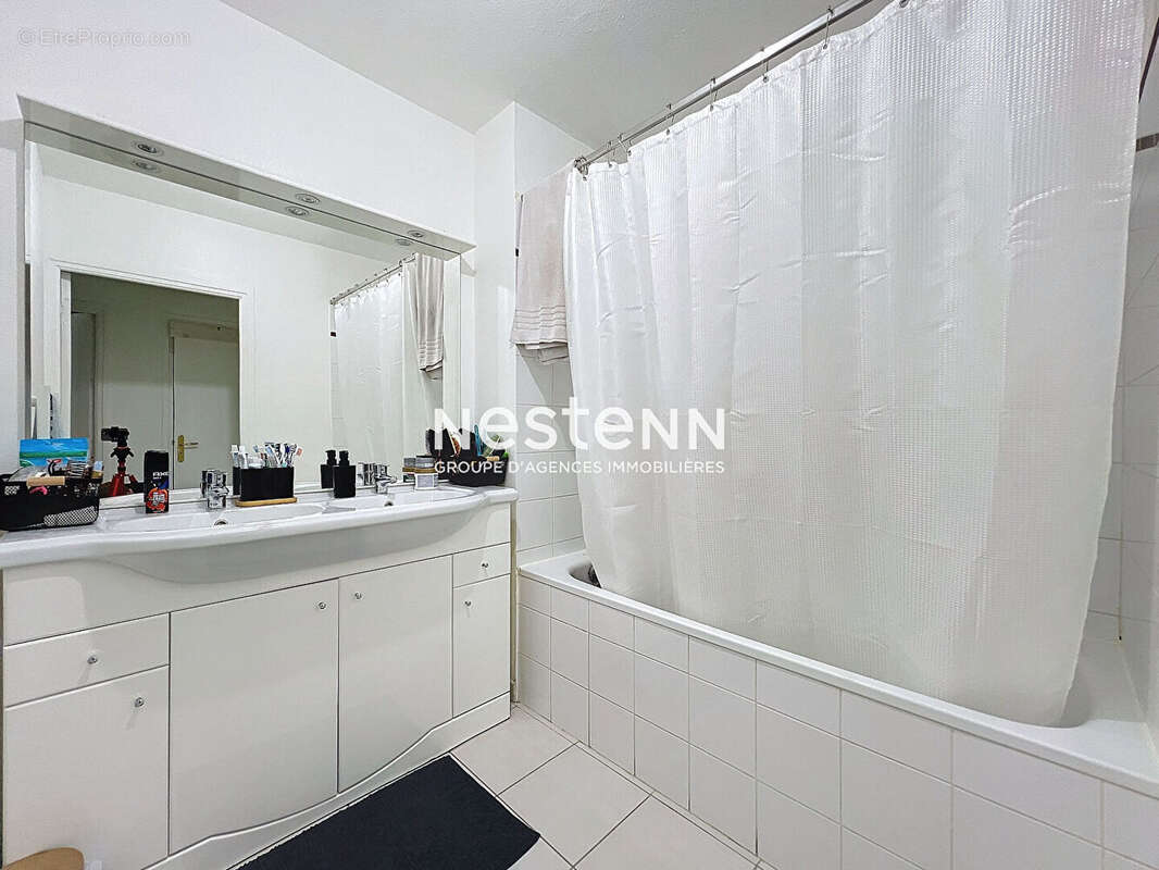 Vallauris - 4P - 85m² - Terrasse 15m² - Sud - Dernier étage - 2 parkings - Cave - Calme - photo 9