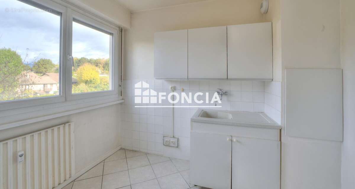 Appartement à FERNEY-VOLTAIRE