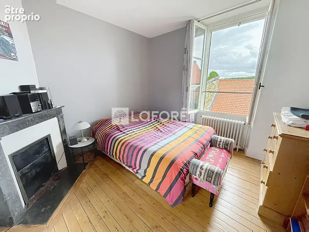 Maison de caractère avec dépendance et sous-sol  9 pièces- 190 m2 - photo 10