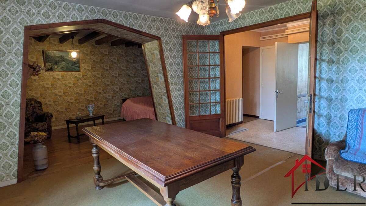 Maison avec dépendances - photo 8