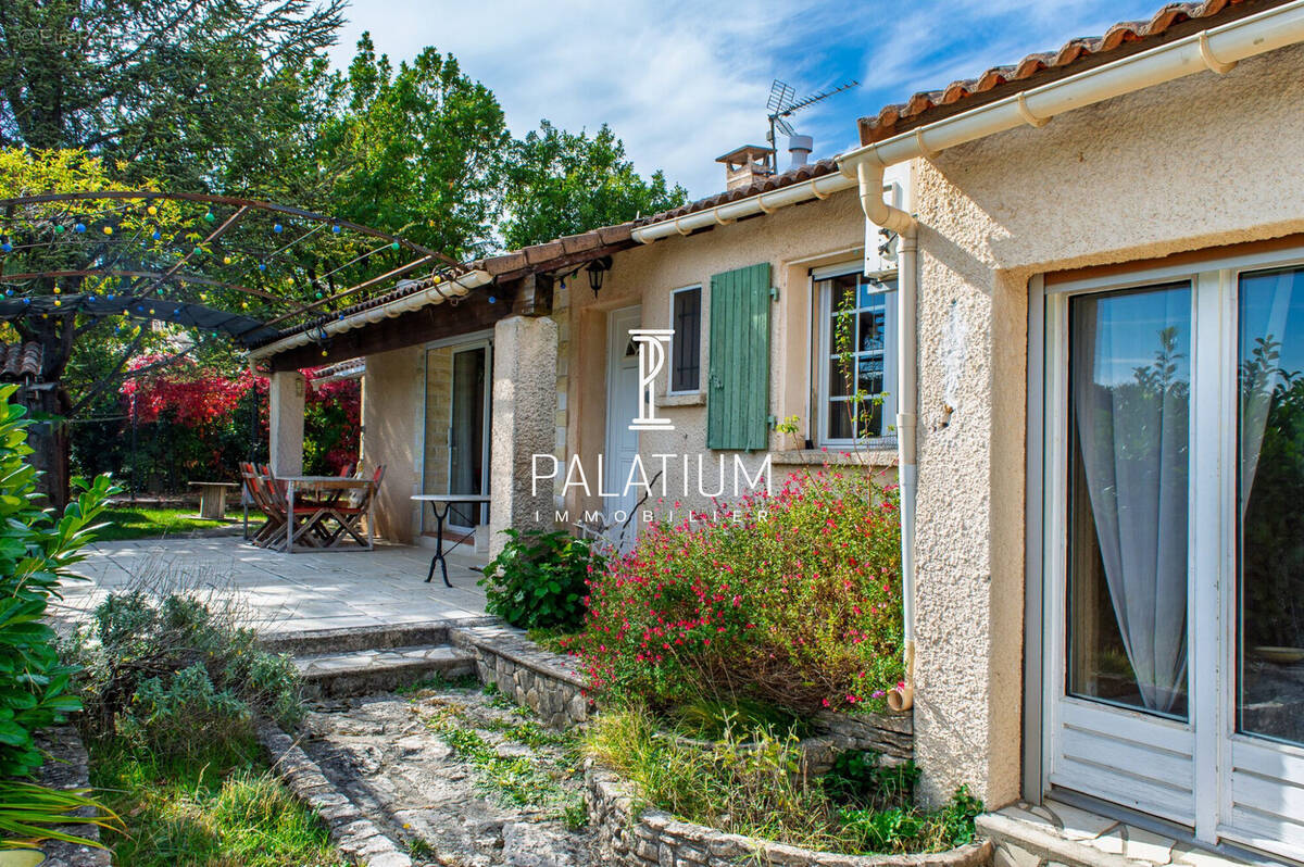 Maison à FORCALQUIER