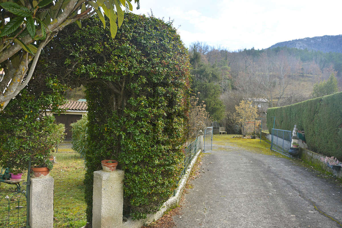 Maison à QUILLAN