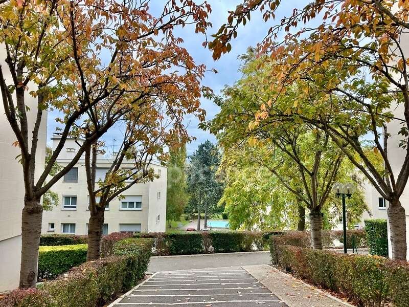 Appartement à MAISONS-LAFFITTE