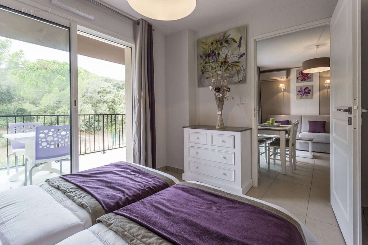 Appartement à REMOULINS