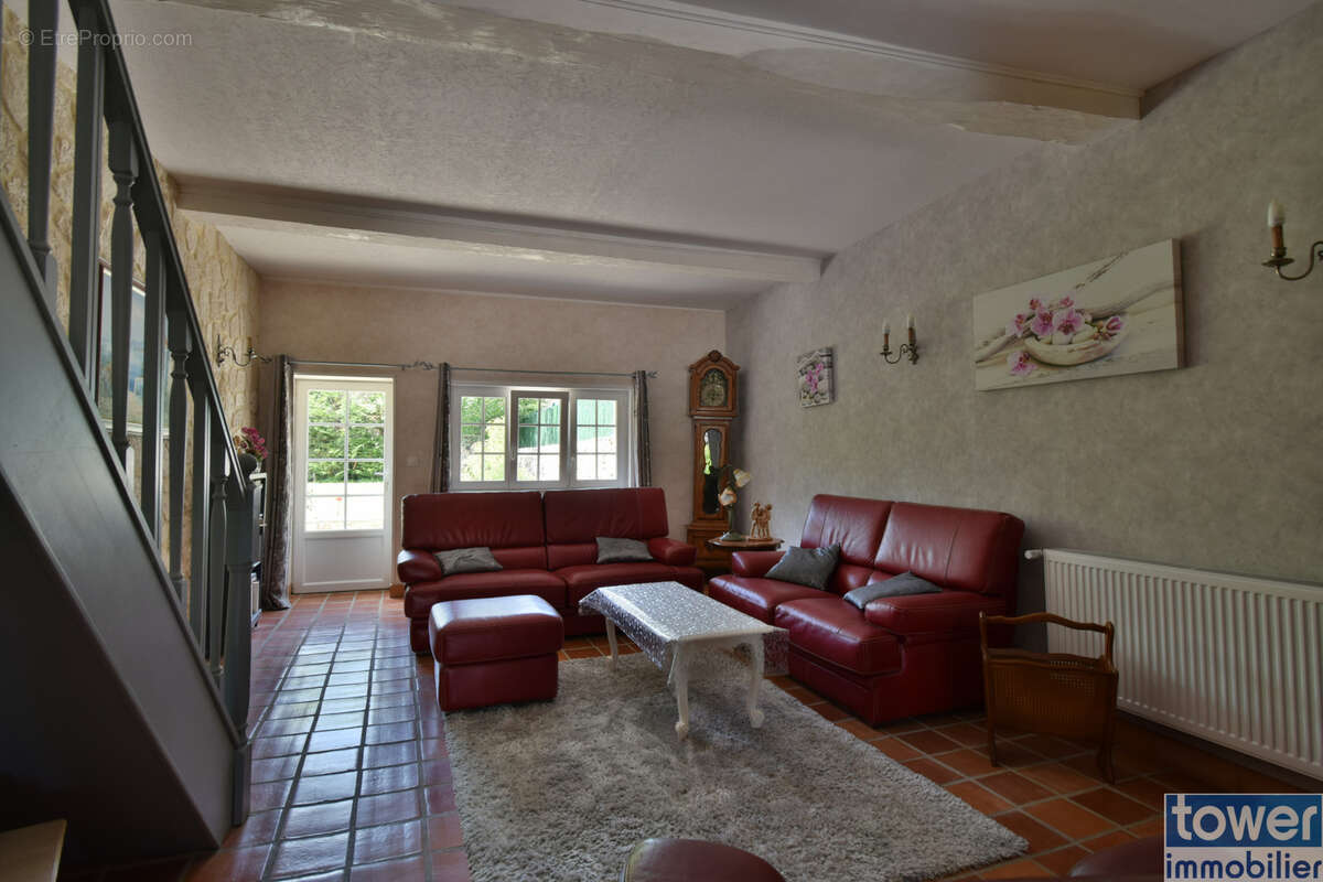 Maison à EYMET