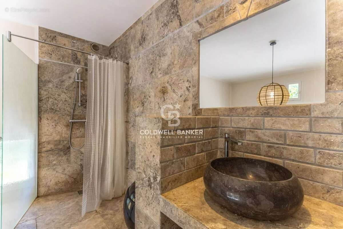 Appartement à SANTA-REPARATA-DI-BALAGNA