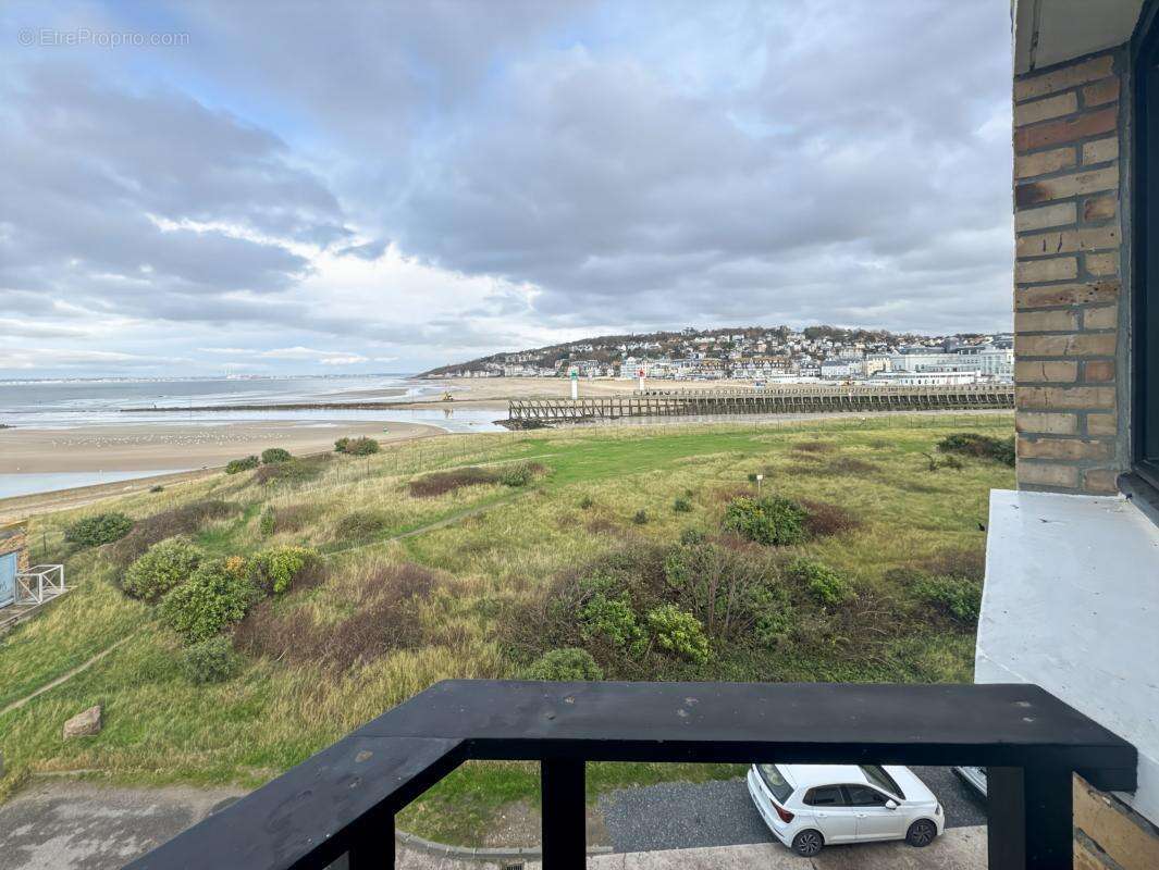 Appartement à DEAUVILLE