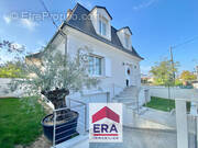 Maison à SARTROUVILLE