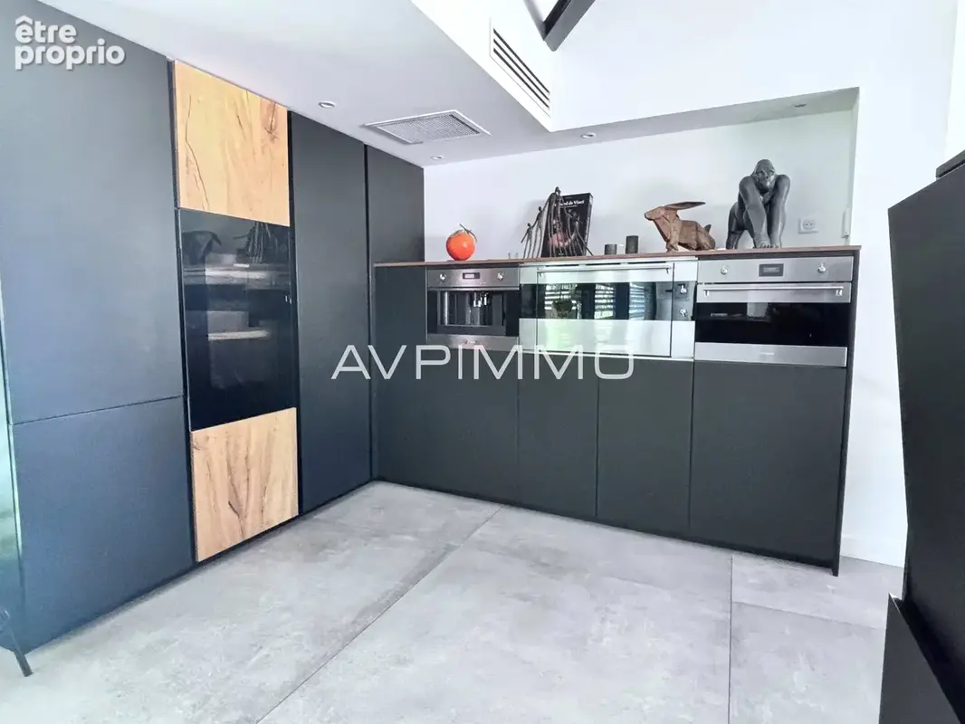AVP IMMO - Villa Contemporaine de 600m2 à Vendre à Bandol À 300 m du Port ! - photo 7