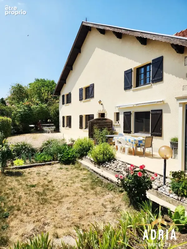 Maison 4 pièces 136 m² à vendre à Valoreille (25190) - photo 2