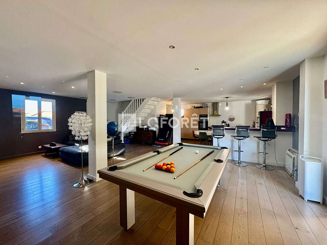 Maison à VILLENEUVE-DE-LA-RAHO