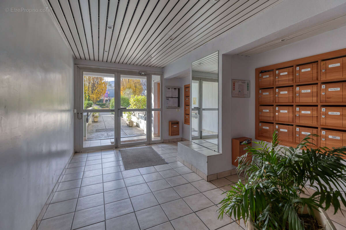 Appartement à MEYLAN