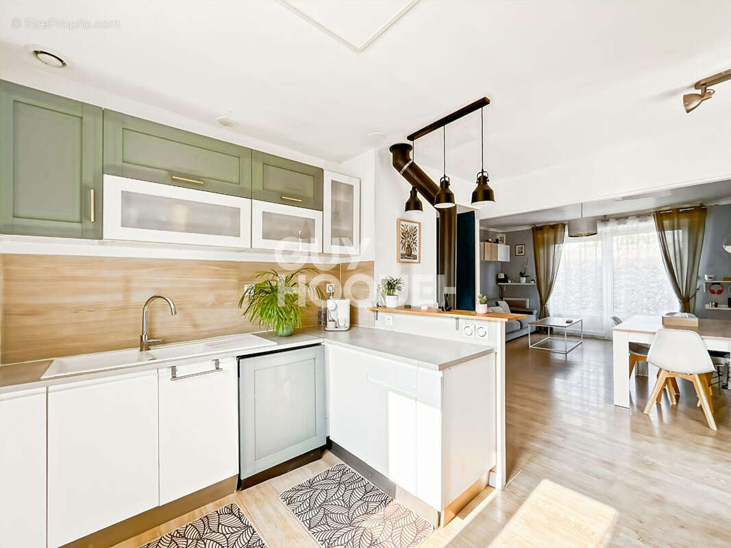 Maison 5 pièces à vendre à Fontenay Trésigny - photo 6