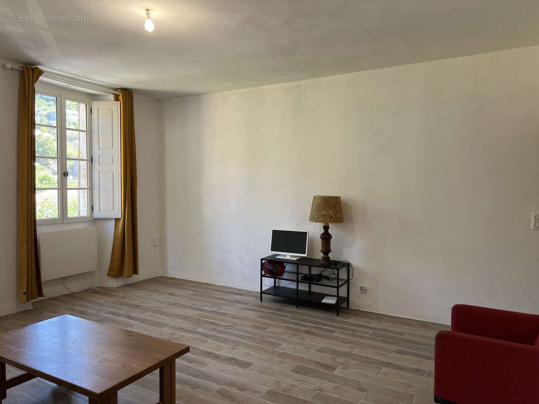 Appartement T3 74m2 centre village - photo 9