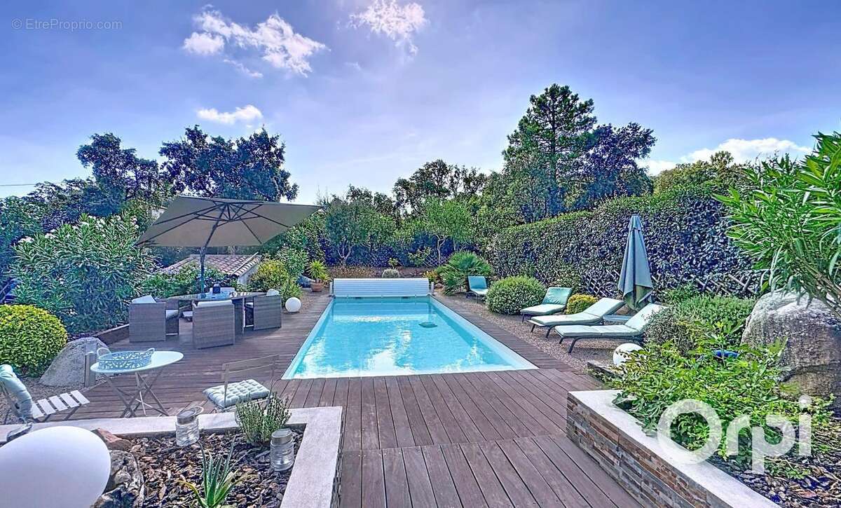 Maison à PORTO-VECCHIO