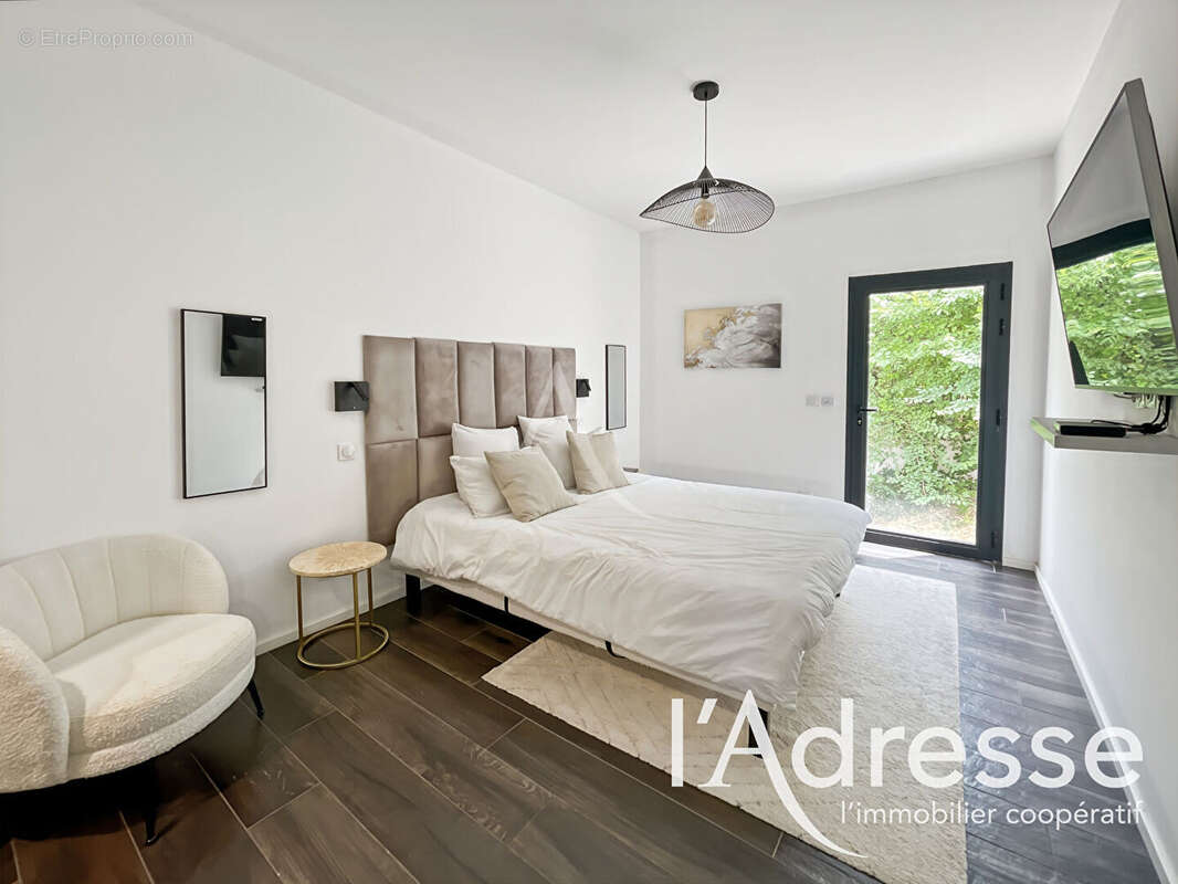 Maison La Destrousse - 5 pièces - 165m2 - photo 13