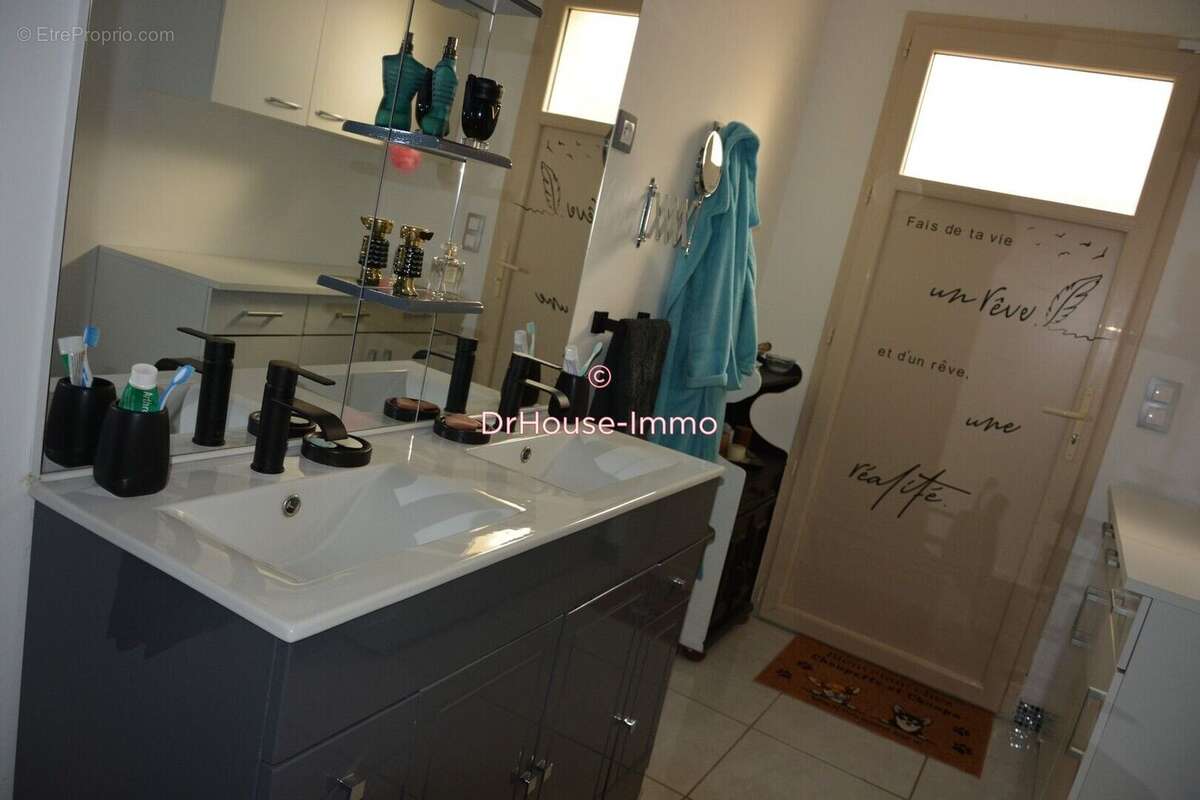 Maison à BUSSIERE-GALANT