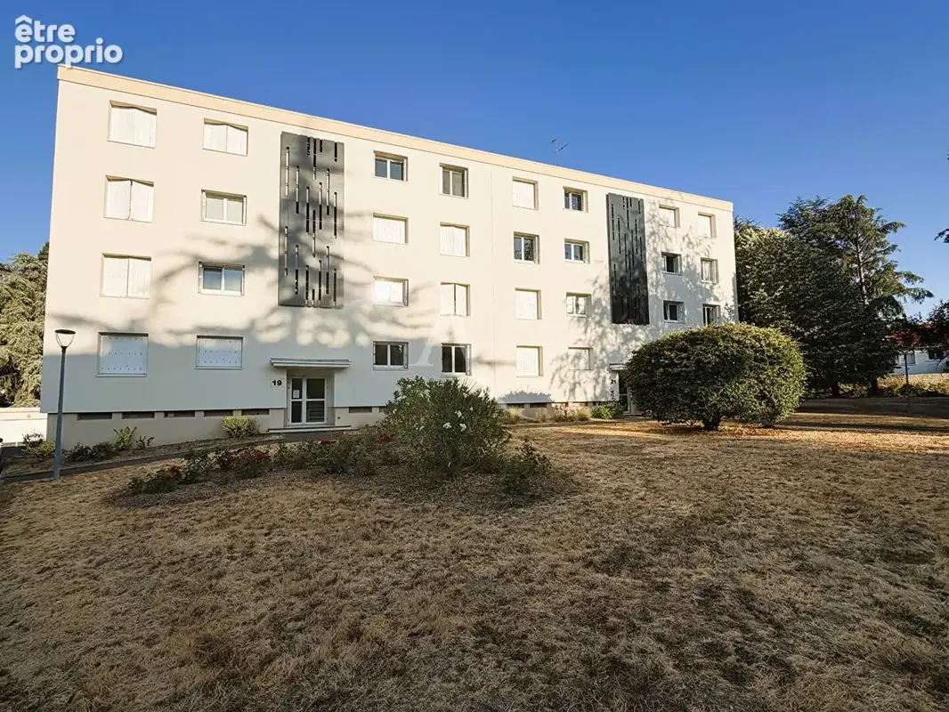 Appartement Saint Sebastien Sur Loire 3 pièces 70m2 - photo 8