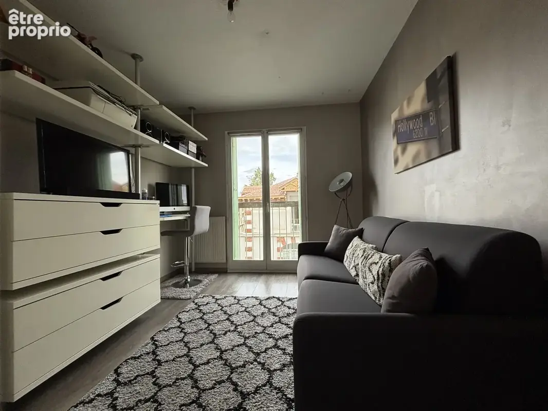 Appartement 4 pièces 85 m² à vendre à Bourg-De-Peage (26300) - photo 9