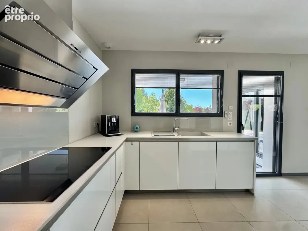 SAINT- BERNARD - Maison contemporaine avec jardin et piscine - photo 7