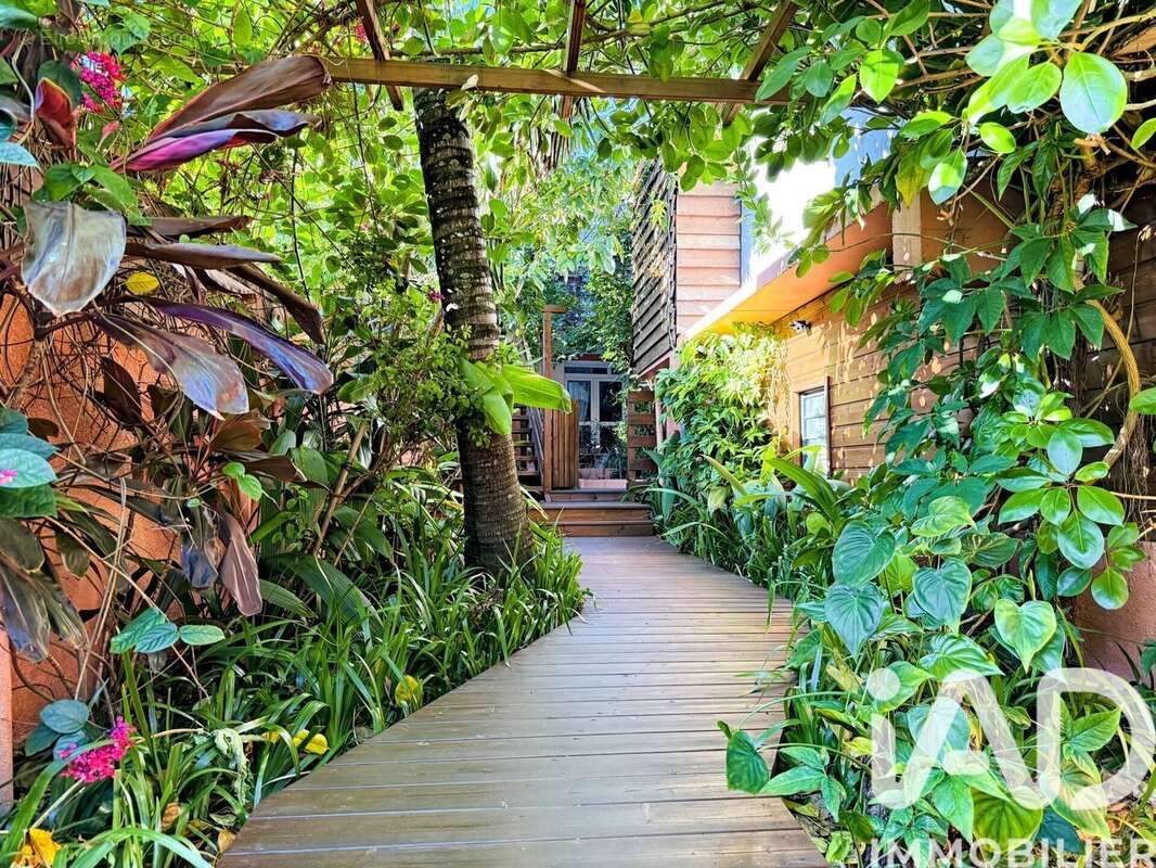 Photo 2 - Maison à LE TAMPON