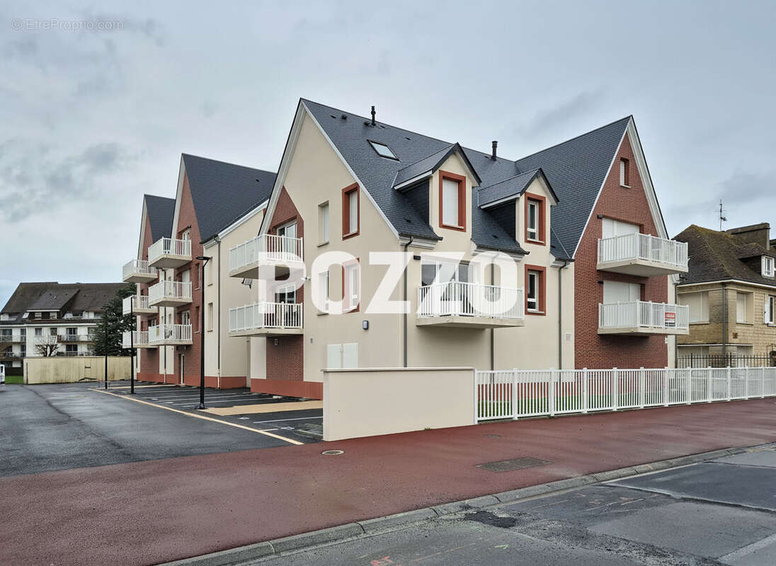 Appartement à OUISTREHAM