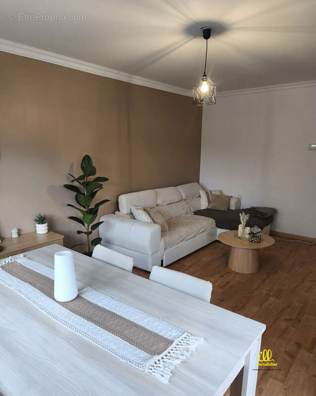 Appartement à NOUZONVILLE