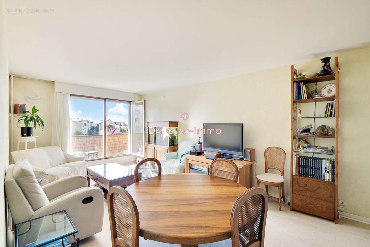 Appartement à MONTROUGE
