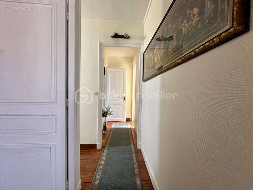 Maison en pierre 114 m² - dépendance de 100 m² louée – Revenu locatif - Centre ville - photo 11