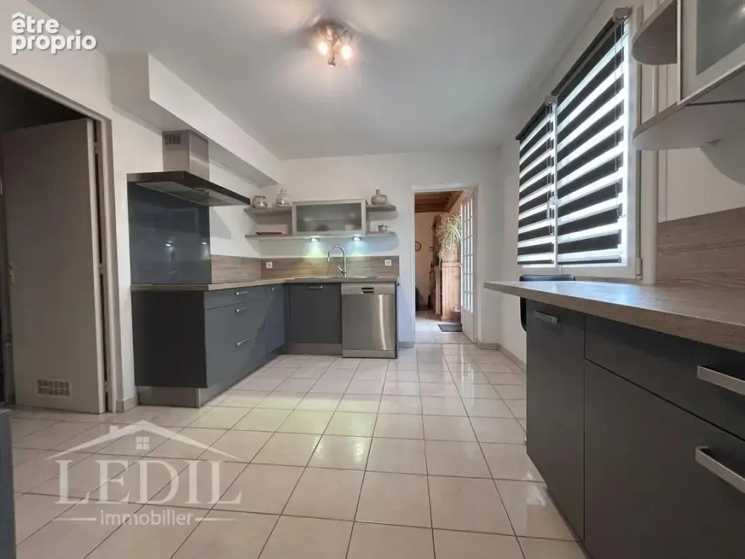 À fals – maison type landaise de 147 m² avec 3 000 m² de terrain - photo 3