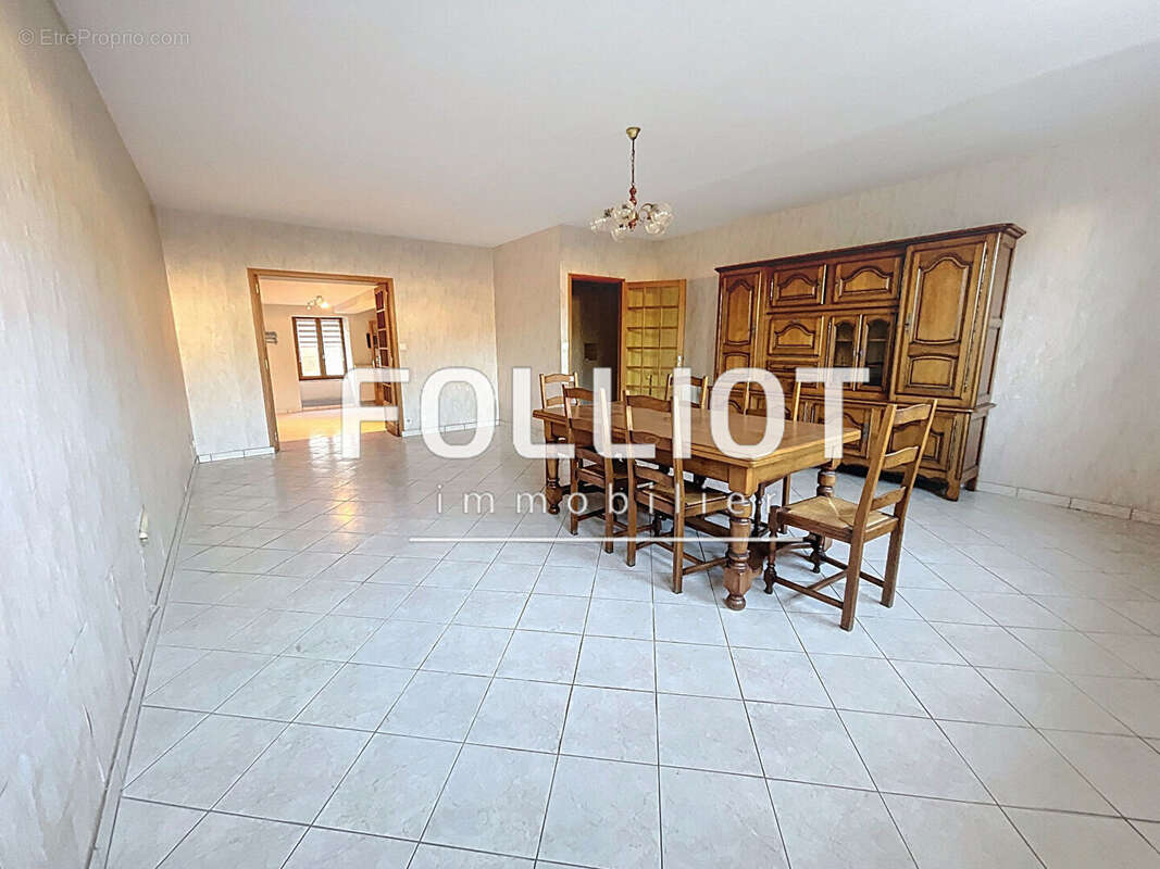 Maison à SAINT-M'HERVE