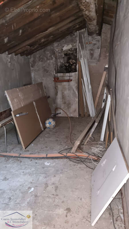 Appartement à LA CRAU
