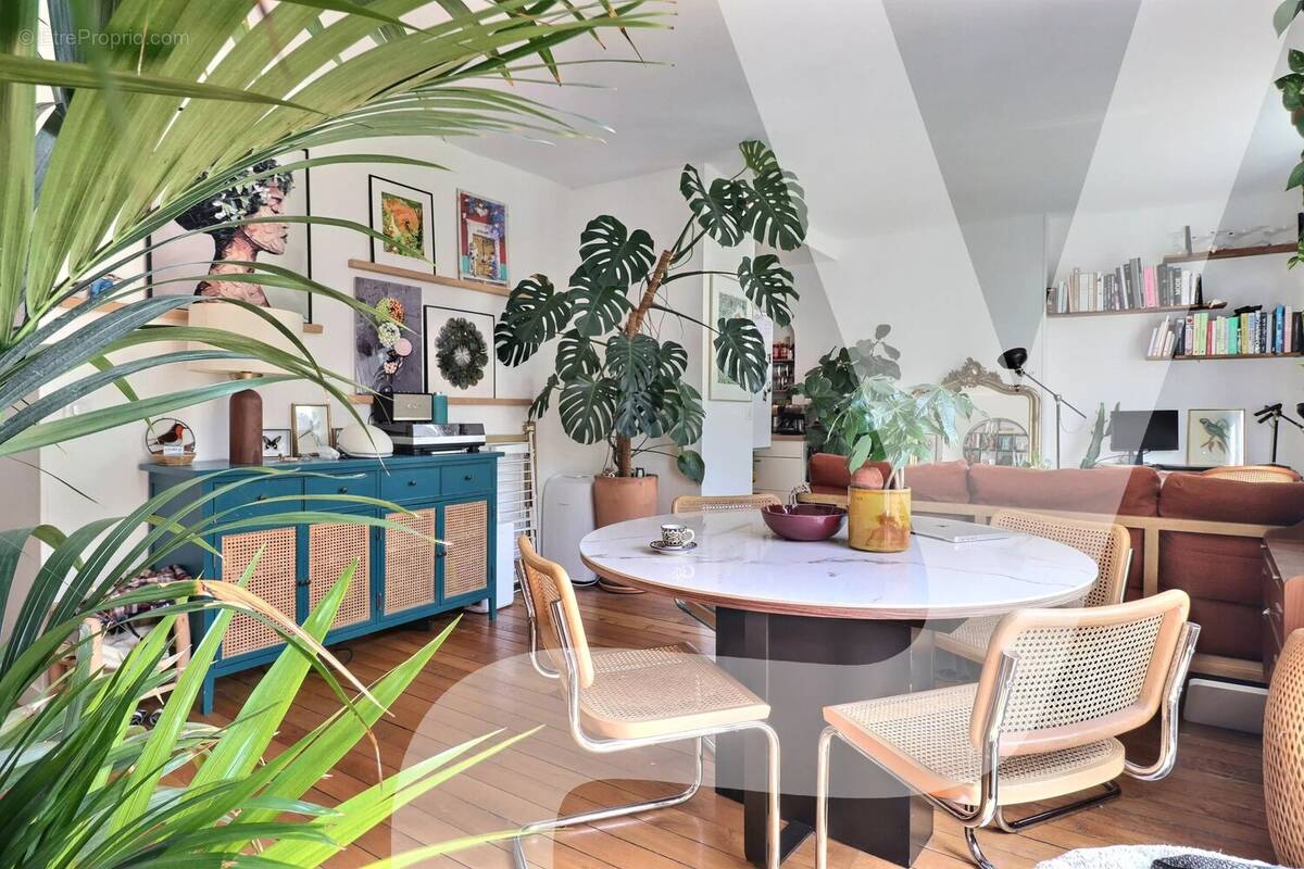 Appartement à PARIS-11E
