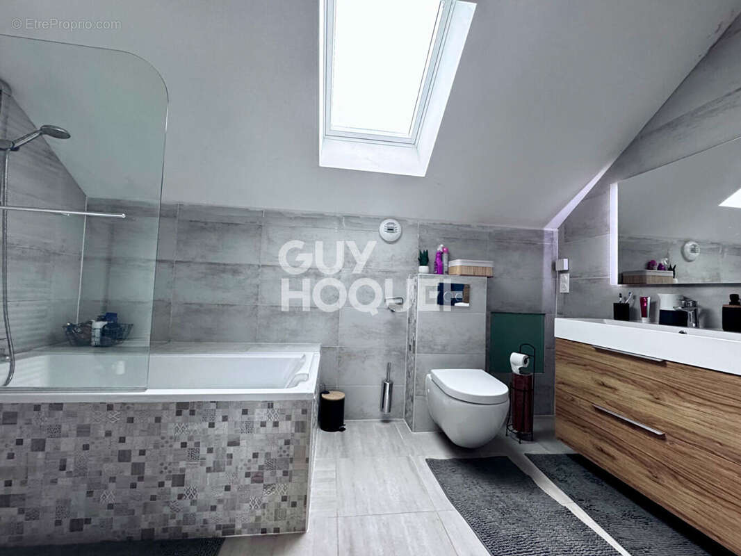 Maison à SEREMANGE-ERZANGE