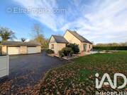 Photo 1 - Maison à LA CHAPELLE-AUX-FILTZMEENS