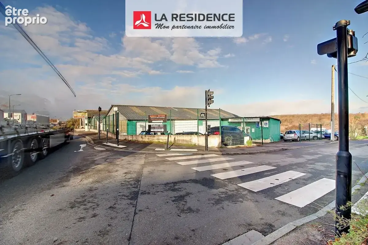 Commerce 300 m² à Chambourcy  - photo 5