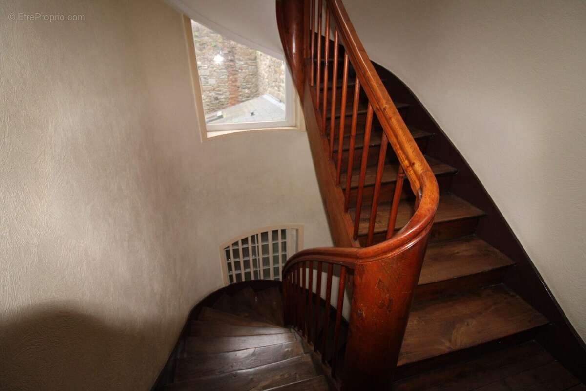Appartement 213 m² à Saint-Brieuc  - photo 5