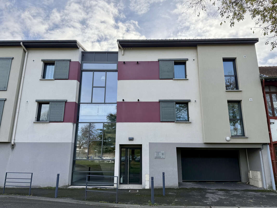 Appartement à BOURG-LES-VALENCE