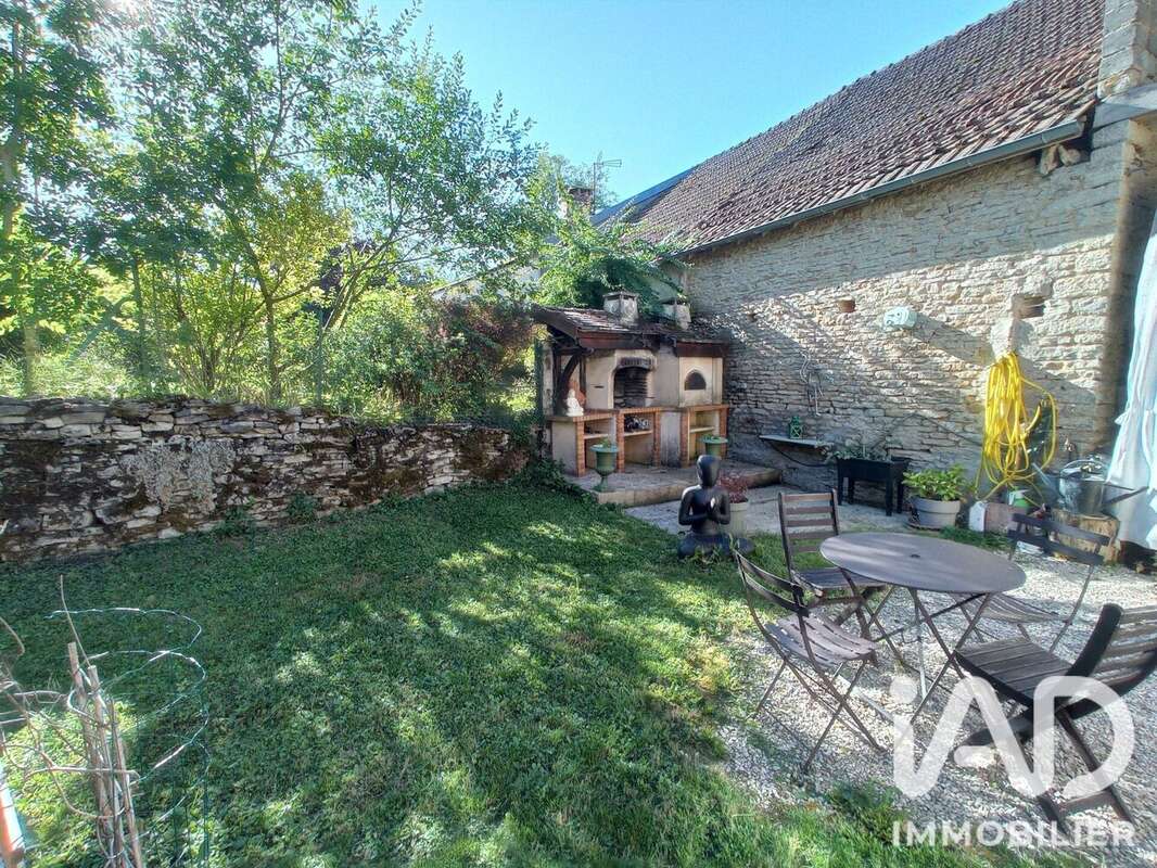 Photo 3 - Maison à SAINT-ANTHOT